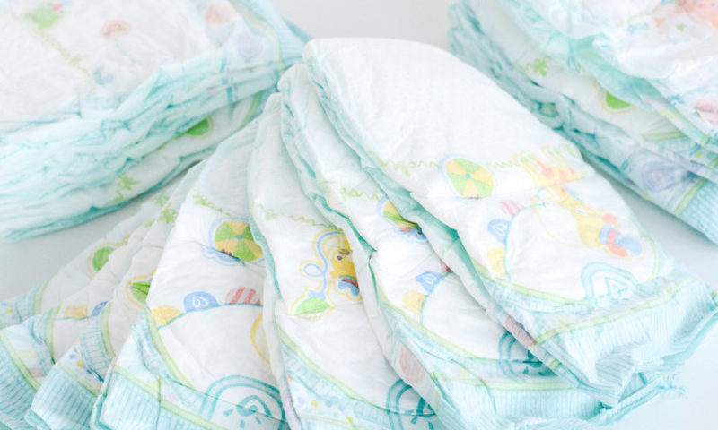 COUCHES JETABLES : Bébés pollueurs