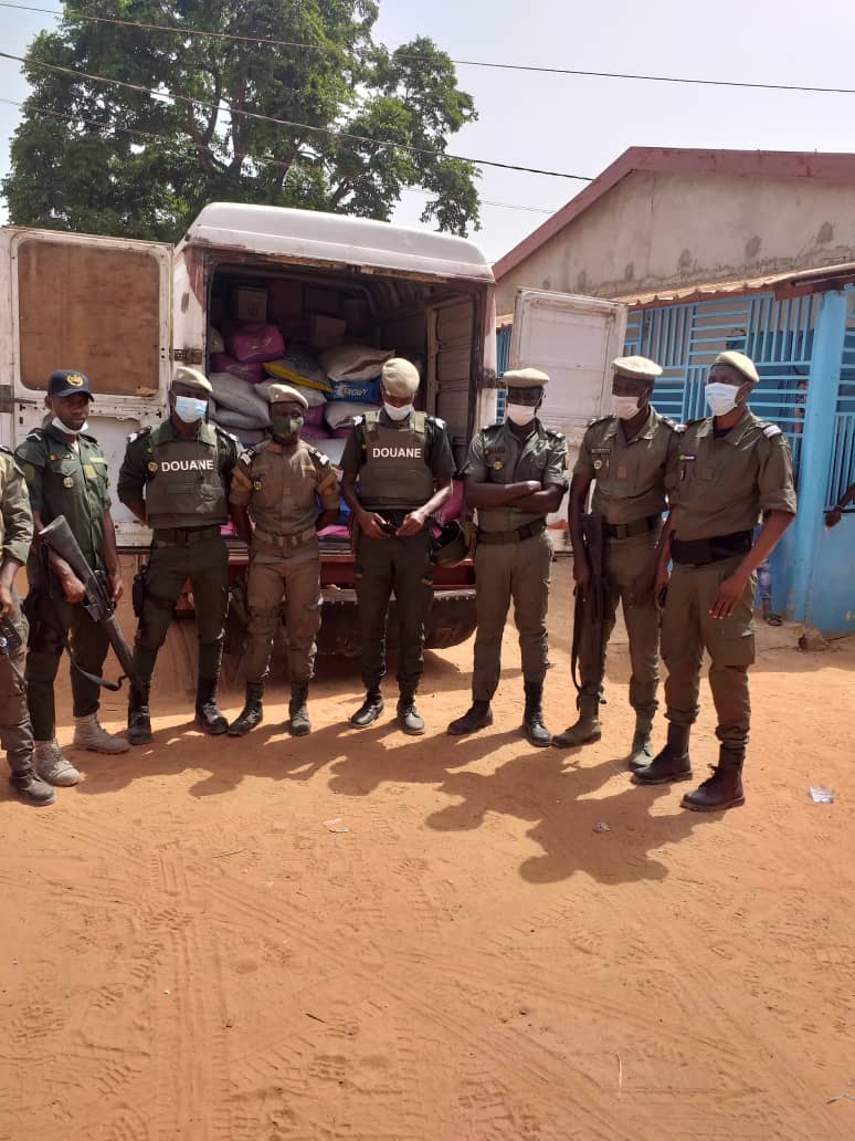 « Opérations spéciales COVID-19 » : La Douane lance la sécurisation et le contrôle du marché domestique