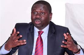 Me Oumar Youm : « nous avons plus de 15 000 enseignants à transporter avec 250 bus »