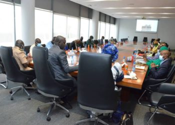 Le ministre de l’Urbanisme, du Logement et de l’Hygiène publique, Abdou Karim Fofana, a tenu une réunion avec l’Ordre des Architectes du Sénégal, ce lundi 26 octobre 2020 à Diamniadio.