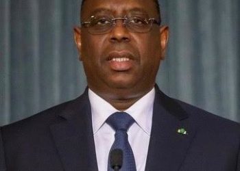 Macky décrète ce jeudi journée de deuil national et annonce la fin de l’état de catastrophe sanitaire.