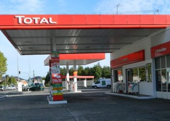 Pénurie de carburant à Dakar, les transporteurs d’hydrocarbure lèvent le mot d’ordre