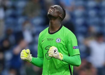 Football : Edouard Mendy accueilli à Dakar