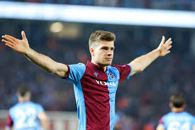 Mercato : L’OM toujours à la recherche d’un attaquant supplémentaire