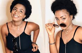 Dieyna se drape du linge de la jalousie