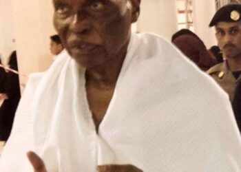 Wade rend hommage à ses “condisciples talibés et compatriotes disparus”