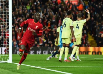 Les Lions s’amusent en club