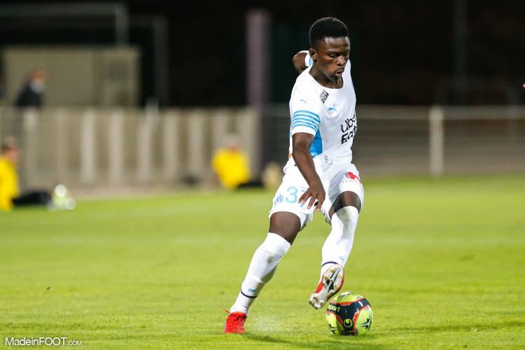 Mercato : Quatre clubs de Premier League intéressés par Bamba Dieng