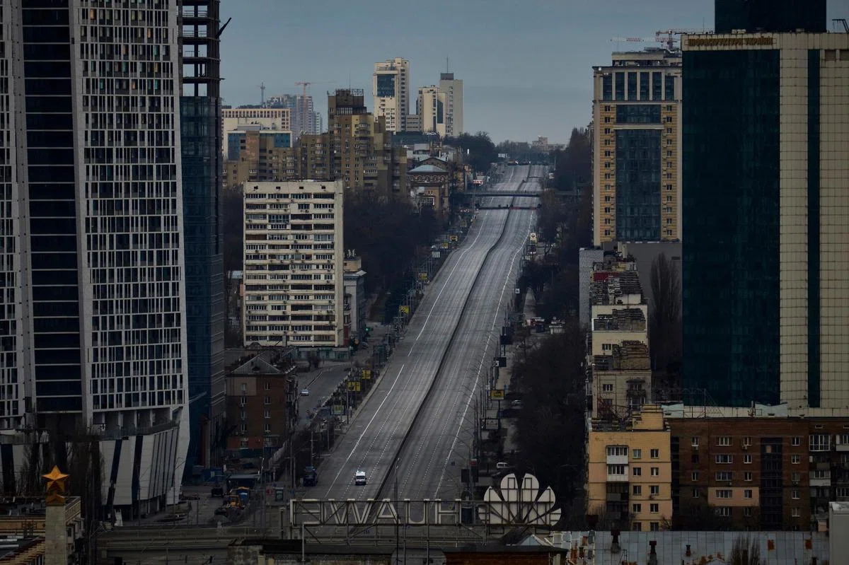 Crise ukrainienne:un couvre feu instauré à Kiev