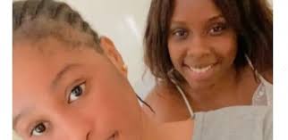 Gabrielle Kane s’affiche avec Adji Sarr