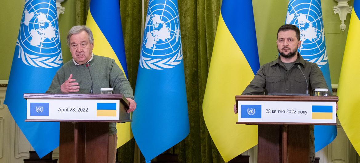 « Le monde vous voit », déclare le chef de l’ONU aux Ukrainiens, s’engageant à renforcer son soutien