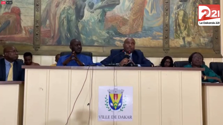 Barth promet un montant d’un milliard de FCFA pour soulager les jeunes à Dakar