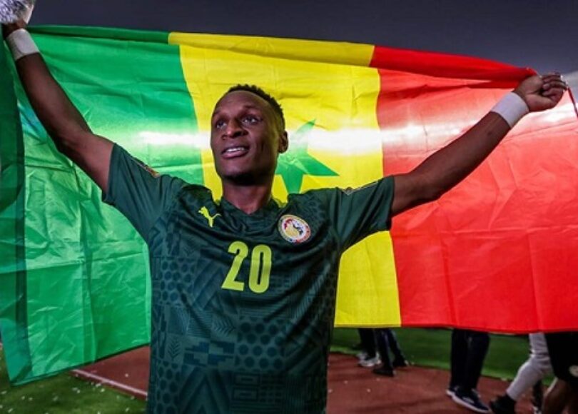 Bouna Sarr : « Arrêter de forcer les joueurs dans les combats que vous mener… »