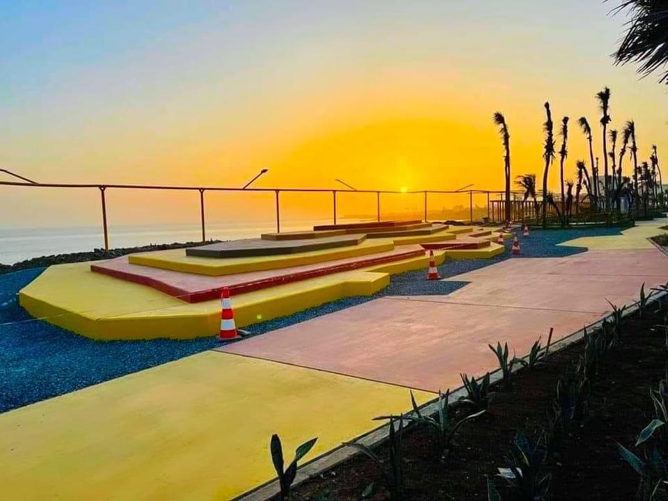 NON VOUS NE RÊVEZ PAS !!! C’EST BIEN AU SÉNÉGAL 🇸🇳 SUR LA CORNICHE OUEST