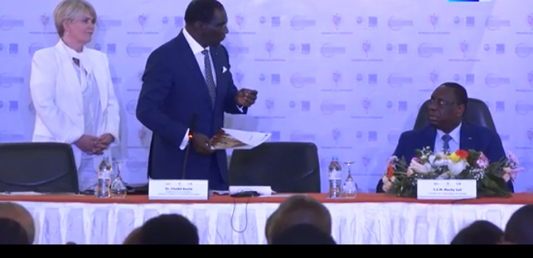 Le président Sall rappelle l’importance des infrastructures