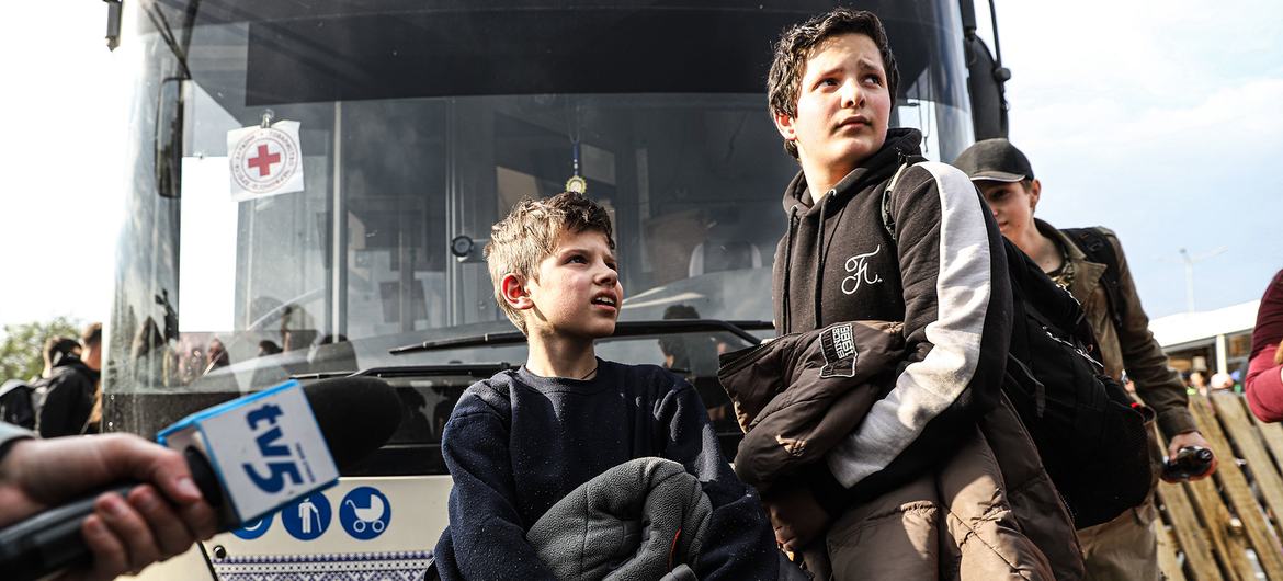 Le chef de l’ONU « heureux » de faire état « d’un certain succès » dans l’évacuation de civils de Marioupol