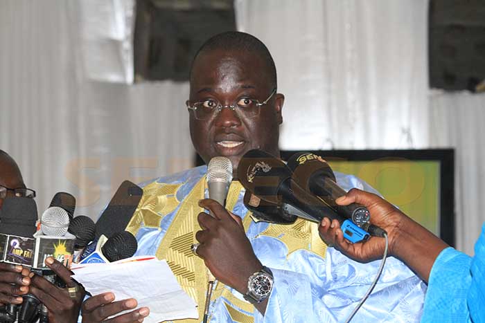 « … Il faut établir des passerelles pour que le peuple se trouve dans le rôle du député » Cheikh Abdoul Ahad  Mbacké, député à la 14ième législature