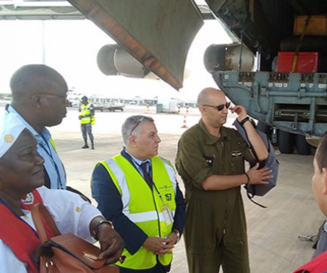 Le Sénégal reçoit 80 tonnes de matériel d’aide aux sinistrées inondations de la part du Croissant-Rouge algérien 