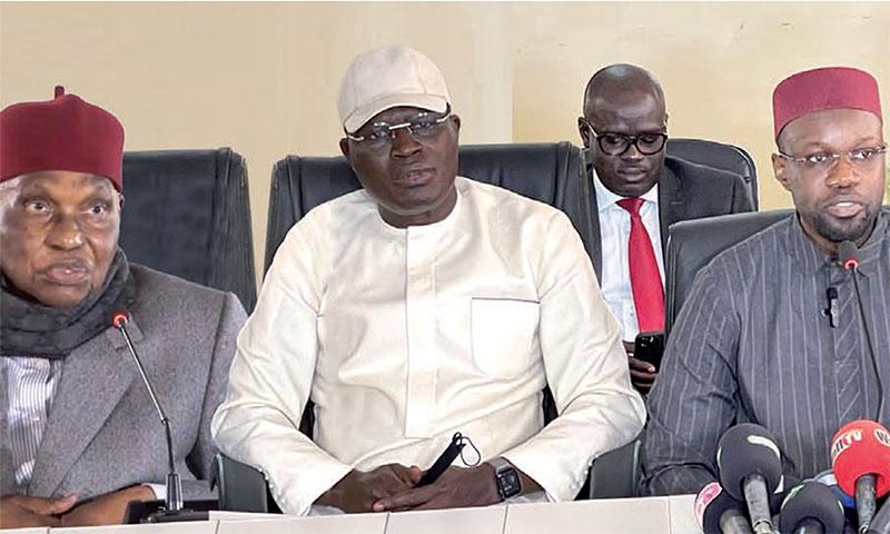 Proposition de loi annoncé pour la 14éme législature, Yewwi et Wallu les grandes batailles face aux incertitudes diverses