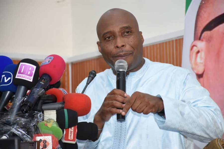 Barthelemy Dias annonce à l’assemblée nationale un projet de loi 