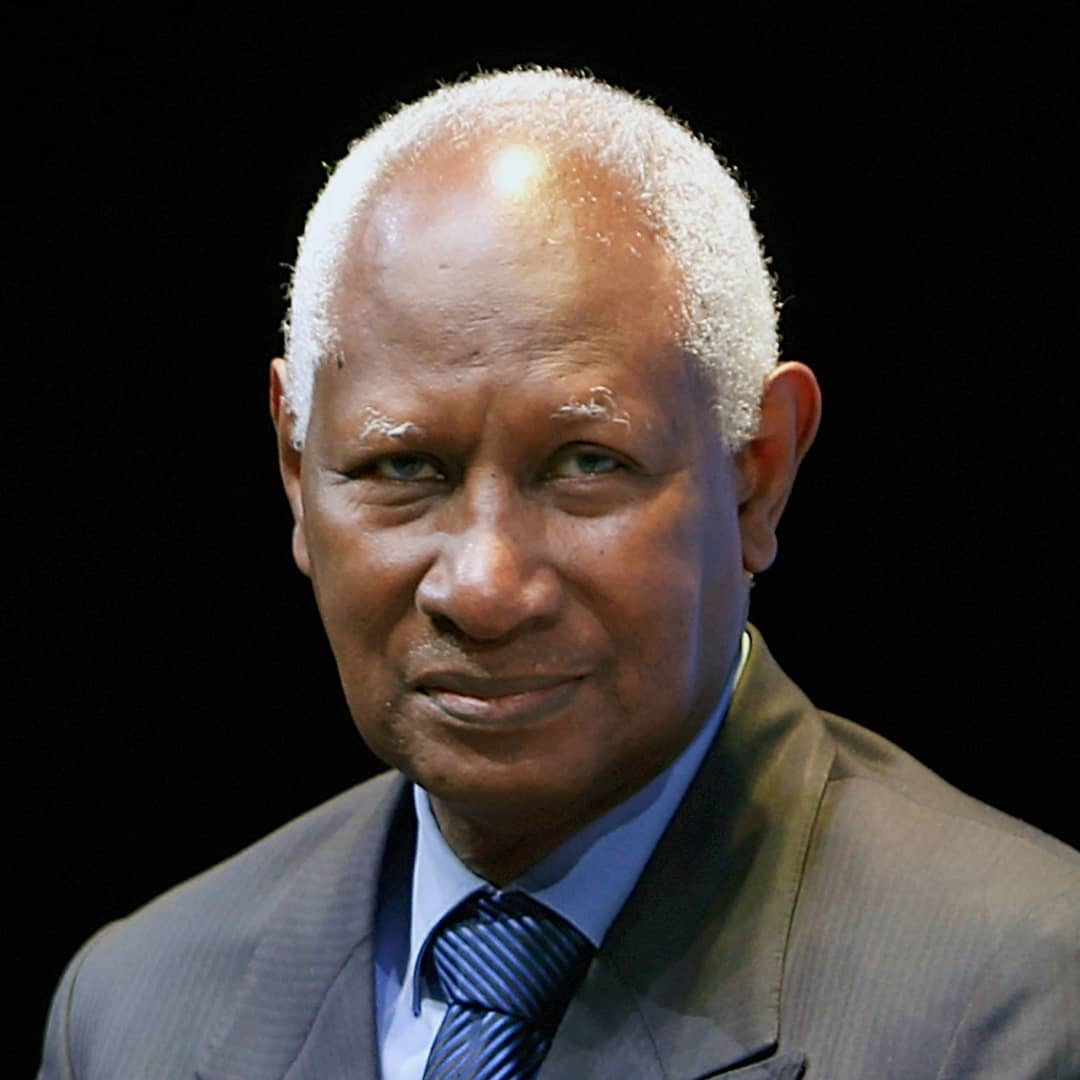 L’ancien président du sénégal Abdou Diouf fête&nbsp;aujourd’hui&nbsp;ses 87 ans