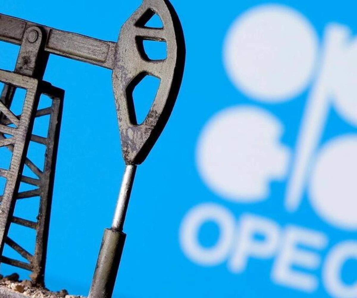 l’Opep+ baisse drastiquement ses quotas, de 2 millions de barils de pétrole