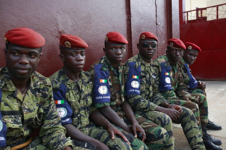 46 MILITAIRES DETENUS AU MALI SONT CONDAMNES A 20 ANS PRION ET 2 MILLIONS D’AMENDE