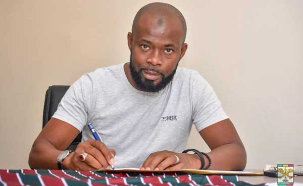 Jaraaf: Youssouf Dabo, le coach a démissionné.