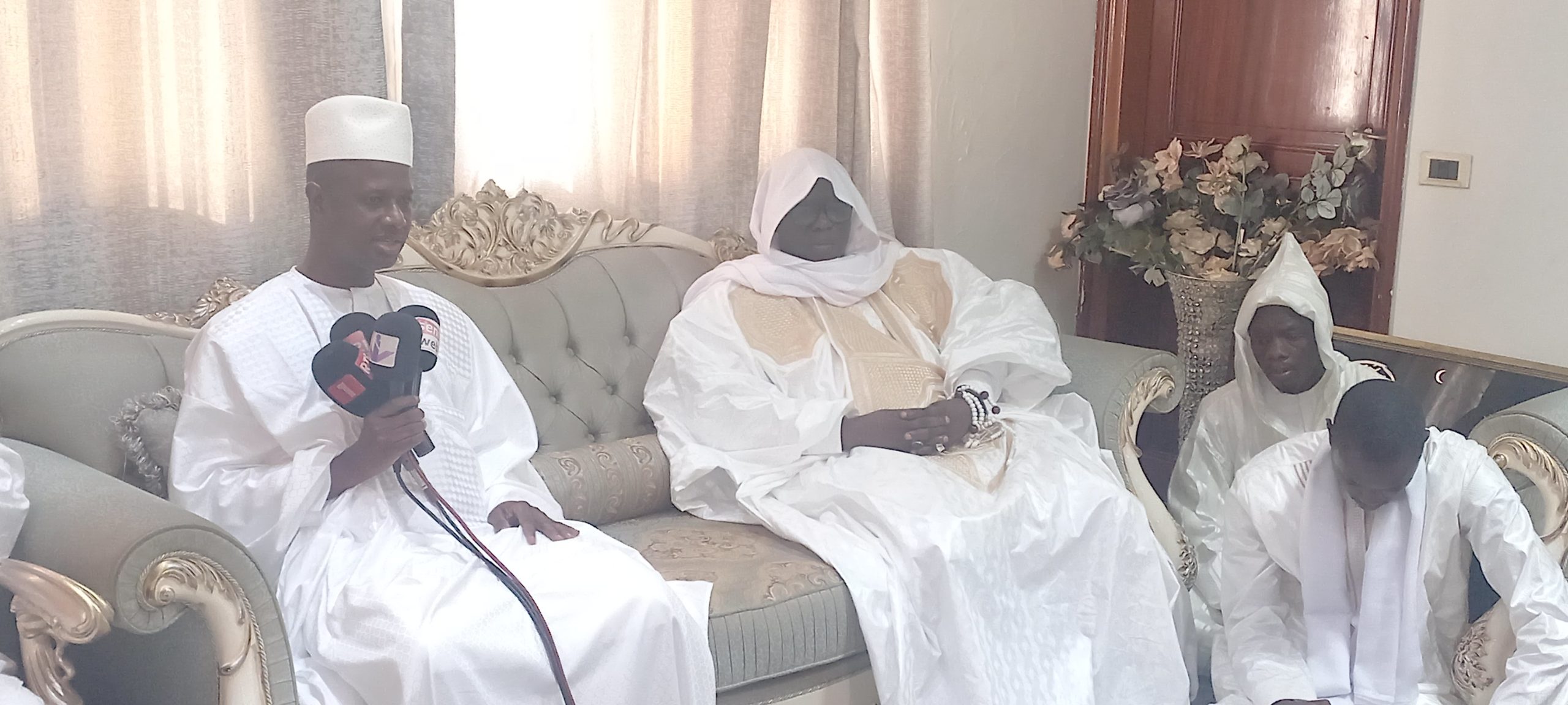 Yoff : Le Ministre de l’Intérieur Antoine Diome a présenté les condoléances du Chef de l’Etat à la communauté layenne