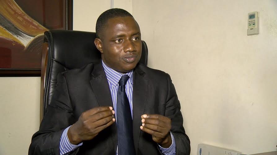 DR YORO DIA “Felwine Sarr s’éloigne de la « confrérie des éveillés »: Le bon sens intellectuel réduit à sa plus simple expression…