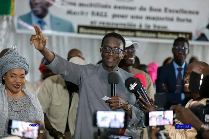Présidentielle 2024 : Les 7 engagements de Amadou Ba pour BBY.