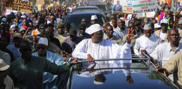 Présidentielle 2024 : Macky Sall, une tournée économique aux allures de campagne.