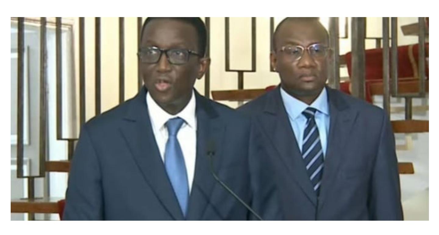 POLITIQUE-<< Ce gouvernement, c’est la photographie d’une équipe de campagne >>