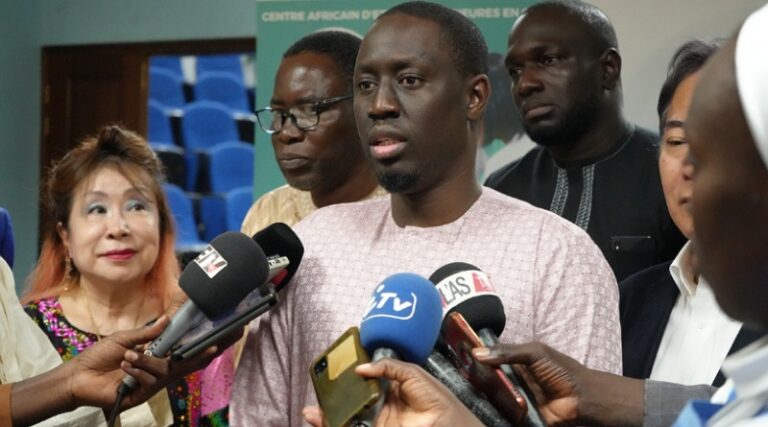 Émigration irrégulière : Papa Malick NDOUR appelle la jeunesse à « plus de conscience et de responsabilité »