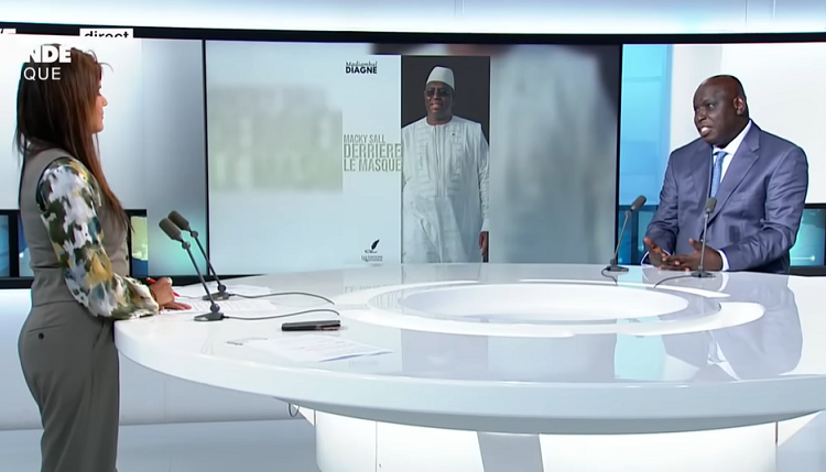 «MACKY SALL DERRIÈRE LE MASQUE» : MADIAMBAL DIAGNE RACONTE LES COULISSES ET ANECDOTES DES 12 ANS DE MACKY