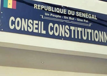 POLITIQUE-Conseil constitutionnel : Voici la liste des 21 personnalités qui vont contrôler les parrainages