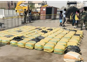 SOCIÉTÉ-Saisie de 03 tonnes de cocaïne au Sud des eaux sénégalaises (Marine)