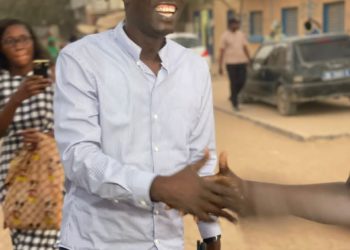 ABDOU KHAFOR TOURE UN LEADER PROCHE DE SA BASE.