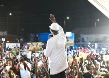 Accueil populaire pour Amadou Ba 