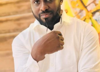 Ousmane Sonko a décidé de gouverner et de s’opposer en même temps. Gouverner contre ses adversaires, s’opposer à ses adversaires.( PAR THIERNO BOCOUM]