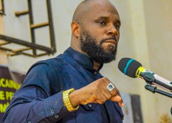 Kemi Seba a perdu sa nationalité française