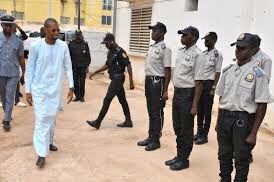 SÉNÉGAL : PLAINTES DU NOUVEAU DIRECTEUR DE L’AGENCE D’ASSISTANCE À LA SÉCURITÉ DE PROXIMITÉ CONTRE UN PSEUDONYME SUR FACEBOOK