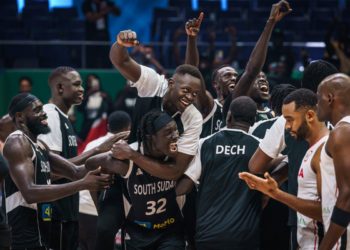 BASKET: LES « AVENGERS » DU SOUDAN DU SUD S’IMPOSENT AVEC AUTORITÉ ET SE QUALIFIENT POUR LES QUARTS DE FINALE DES JO DE PARIS