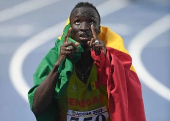 LOUIS-FRANÇOIS MENDY S’ILLUSTRE À PARIS 2024 : QUALIFICATION ÉCLATANTE POUR LES DEMI-FINALES DU 110 MÈTRES HAIES