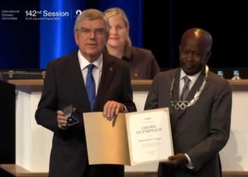 JO PARIS 2024: MAMADOU DIAGNA NDIAYE HONORÉ PAR LE CIO AVEC L’ORDRE OLYMPIQUE EN OR