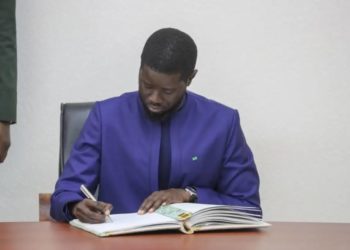 CRISE DANS LE SECTEUR DE LA PRESSE : LE PRÉSIDENT APPELLE À DES MESURES DE REDRESSEMENT