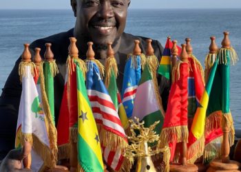 PORTRAIT DE EL HADJ OUMAR SEYE PRÉSIDENT DE LA CONFÉDÉRATION AFRICAINE DE SURF TÊTE DE LISTE SÉNÉGAL KÉSSÉ DAKAR
