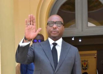 LA CONFÉRENCE DE PRESSE DE BARTHÉLÉMY DIAS INTERROMPUE PAR LA POLICE