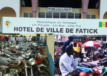 TRANSPORT DE MOTOS JAKARTA À FATICK-51 POINTS DE STATIONNEMENTS/ 50.000 FRS DE RECETTES.