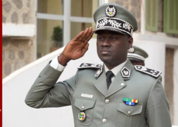 Cérémonie de levée des couleurs à la Direction générale des Douanes